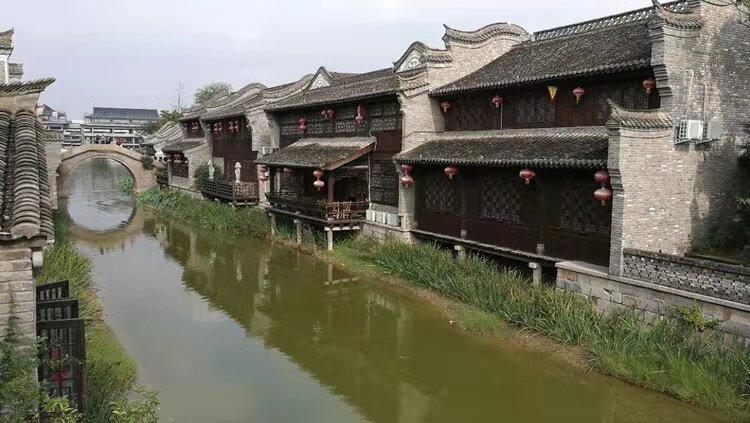 又有在泰中资仓库被查！卖假货日销上万件！总价值超360万泰铢！